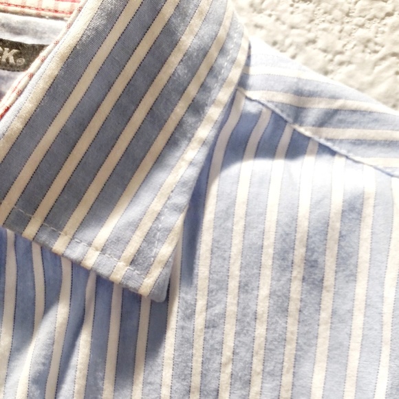 Rue21 Mens Slim Fit Relaxed Fit Button Down - Picture 3 of 4